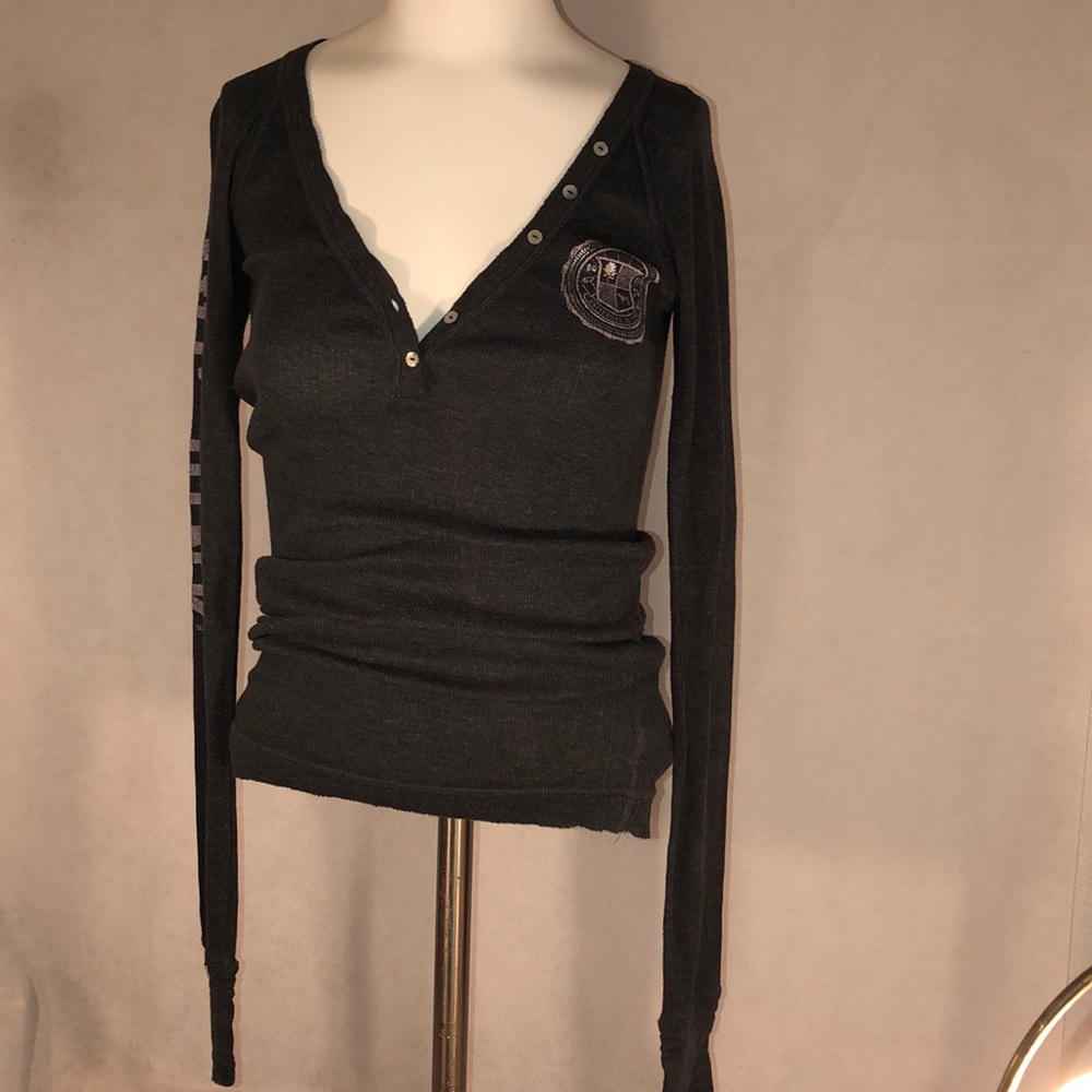 Women’s Victoria’s secret shirt PINK Sz m